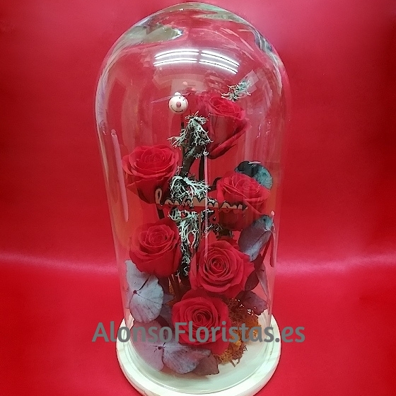 Cúpula con rosas decoradas